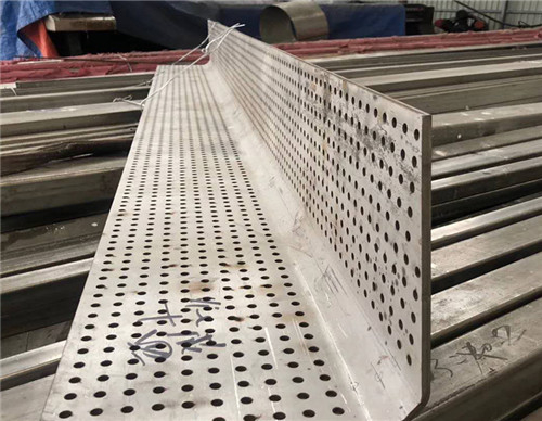 不銹鋼板加工 拉絲 磨鏡面 激光與水切割 折天溝 剪切等